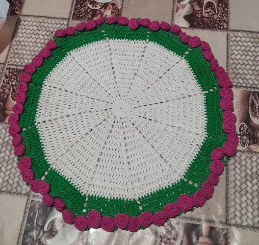 ? Arte em Crochê: Dois em Um ? Centro de Mesa e Buquê ?