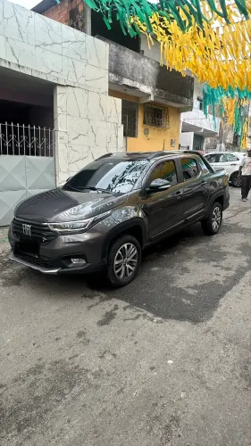 Fiat Strada Volcano 1.3 Flex 8V CD 2025