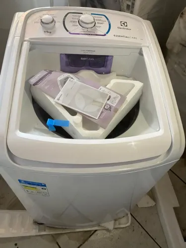 Maquina de lavar roupas eleteolux 11 kilos