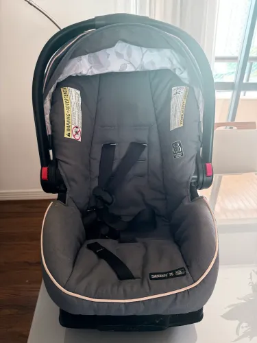 Bebe Conforto com Isofix