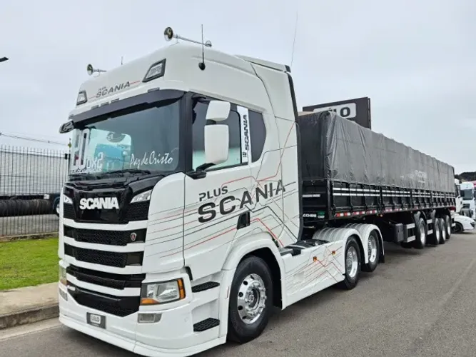 Scania R450 6x2 Highline Ano 20 Teto Alto Retarder 4 Eixo Facchini 14.5 0Km C/pneus novos