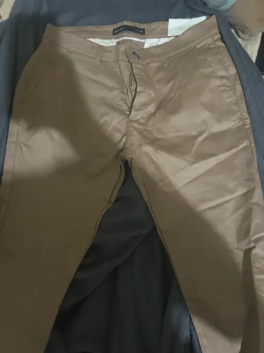 calça social chino, Nova. Nunca usada.
