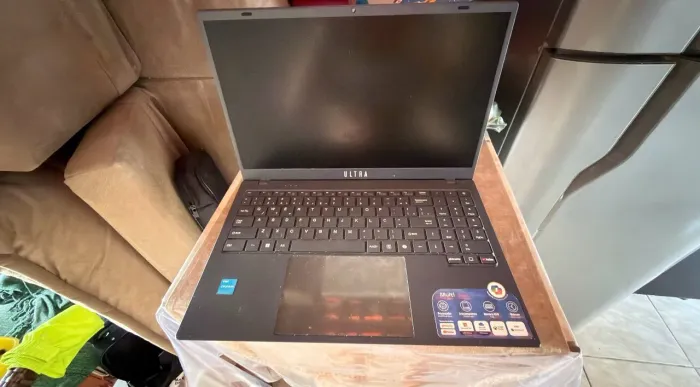 Notebook Ultra 4GB RAM / 128GB - Windows 11