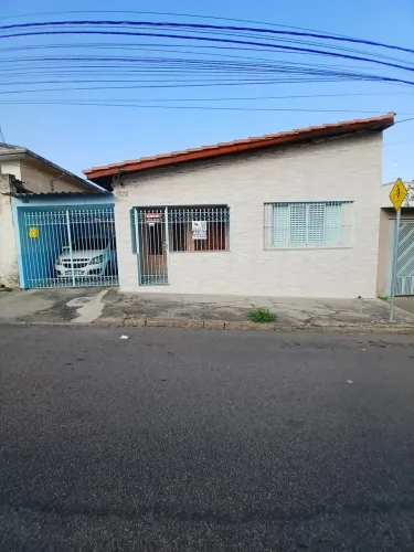 Casa para locação centro da cidade de Salto - SP