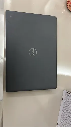 Notebook Dell Intel i5 10ª Geração - 8GB RAM - SSD 235GB