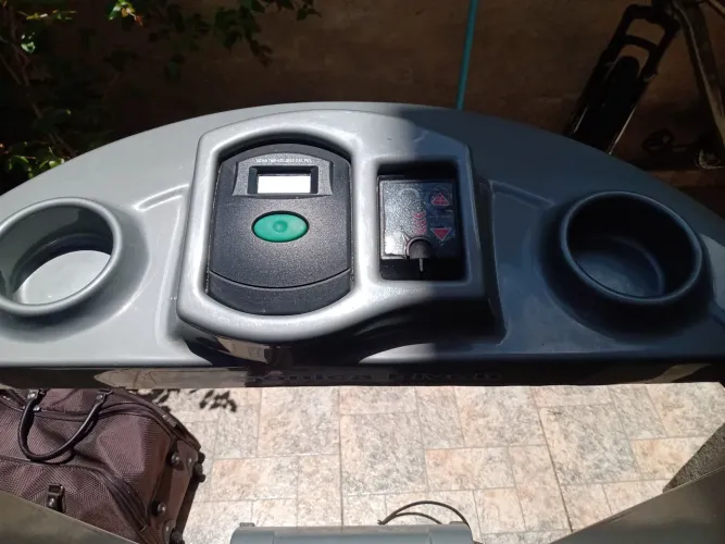 Vendo uma esteira eletrônica R$500,00 