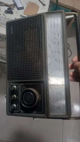 radio Philips antigo