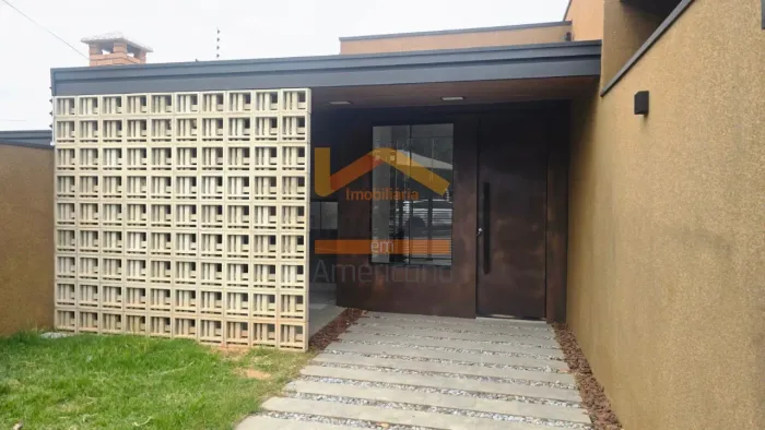 Casa à venda em Nova Odessa-SP, Parque Fabrício: 2 quartos, 1 suíte, 2 salas, 2 vagas, 80m