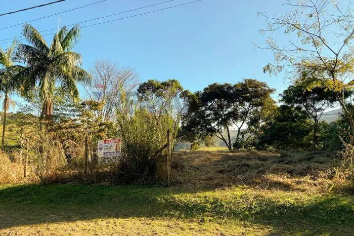 Terreno Exclusivo à Venda Condomínio Vale da Serra no Salvaterra