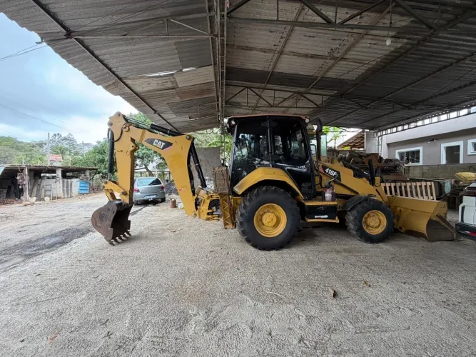RETRO ESCAVADEIRA CAT 416 F2