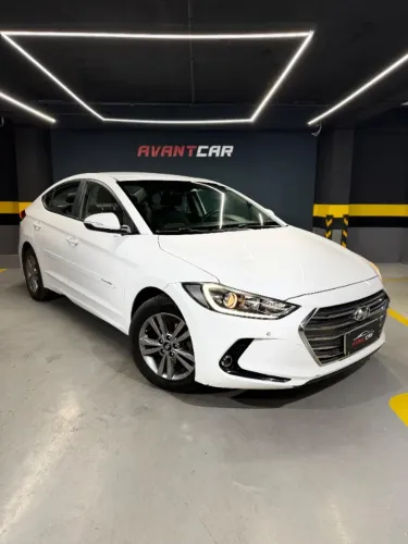Hyundai Elantra 2.0 16V Flex Aut. 2017