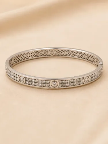 Bracelete Love Diamond em Ouro Branco 18k