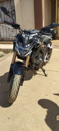 CB500F excelente estado