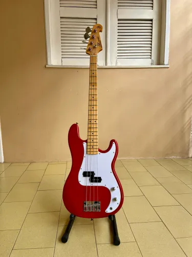 Baixo Precision SX SPB57 - Excelente estado