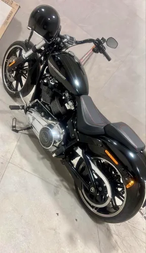 Harley-Davidson Breakout 2018 | Aceito Carro Automático na Troca