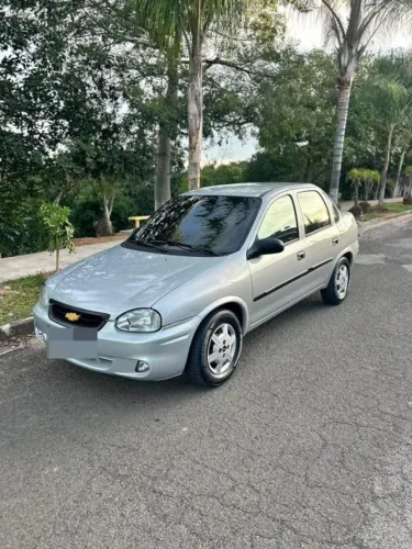 Chevrolet Corsa SED Class.life 1.0/1.0 Flexpower (álcool) 2005