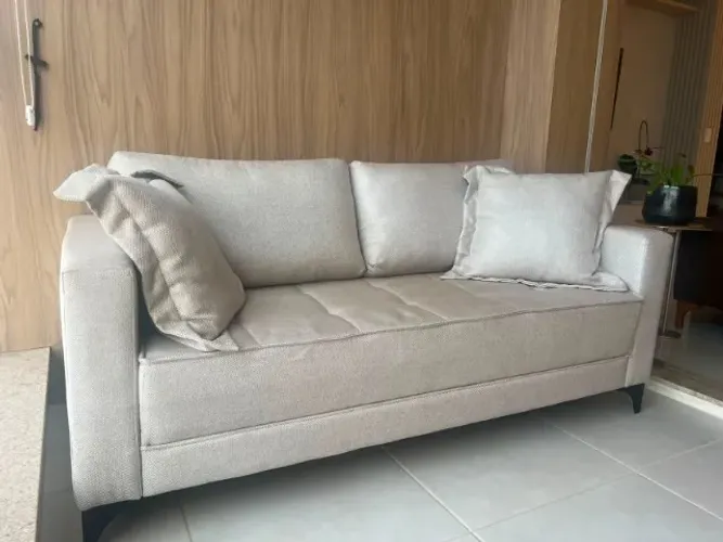 Sofá 2 lugares