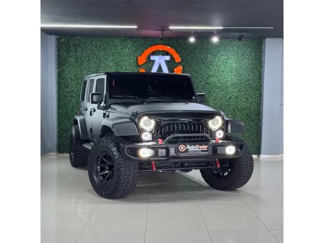 Jeep Wrangler Unlimited Sport 3.6 V6 284cv 4P 2012