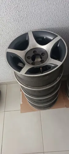 Rodas aro 15 5 furos Ranger