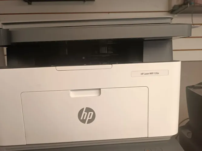 Impressora Hp MFP135a aceita cartão