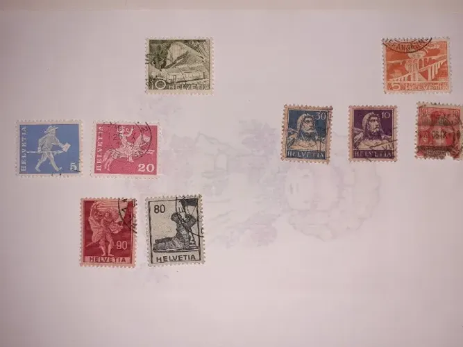LOTE DE SELOS ANTIGOS. HELVETIA (SUÍÇA)