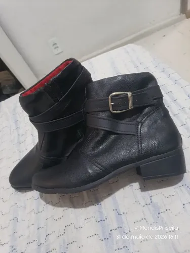Bota Casual Cano Curto