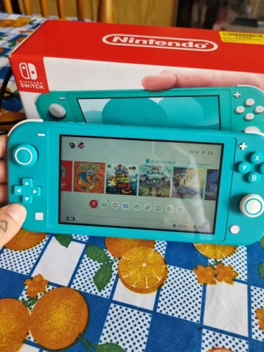 Nintendo Switch Lite 32GB + Cartão de Memoria 128GB
