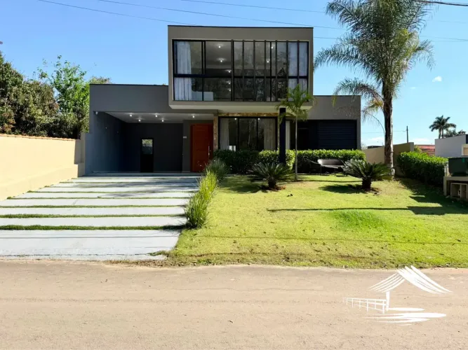 Magnífico imóvel totalmente mobiliado no Ninho Verde 1, 3 suítes, ar condicionado, piscina