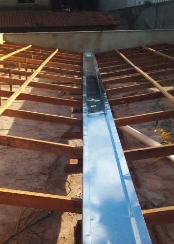 Calha 45 metro instalado, manutenção e conserto de telhados