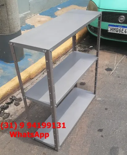 Estantes de aço 3 bandejas Novas Frete gratis