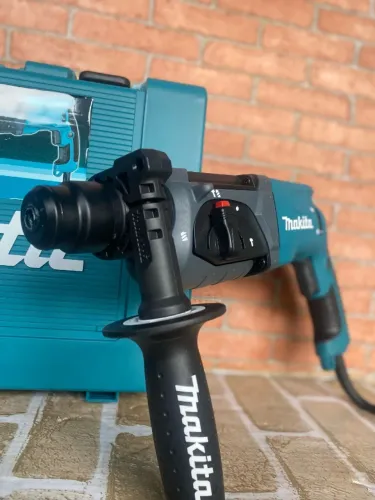 Martelete Makita 800W 1100rpm HR2470
