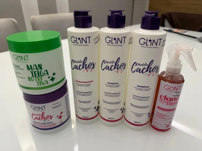 Kit tratamento capilar Glint Professional modela cachos