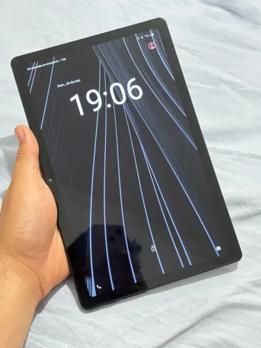Tablet com teclado 