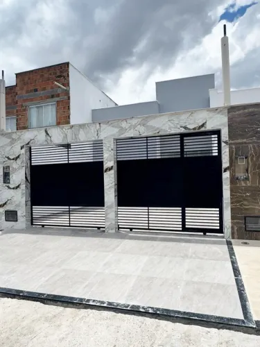 EDSON CARVALHO VENDE CASA NA CONCEIÇÃO COM 3/4 SUITE ESPAÇO GOURMET 