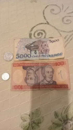 Vendo 2 notas e 2 moedas antigas para colecionador