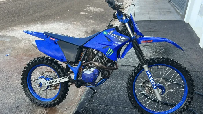 Yamaha TTR230 Trilha
