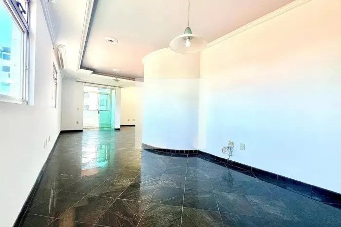 Apartamento à Venda - Jaraguá, 4 Quartos, 150 m2