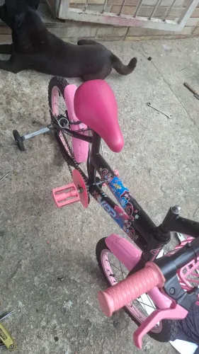 Bicicleta aro 16 de menina