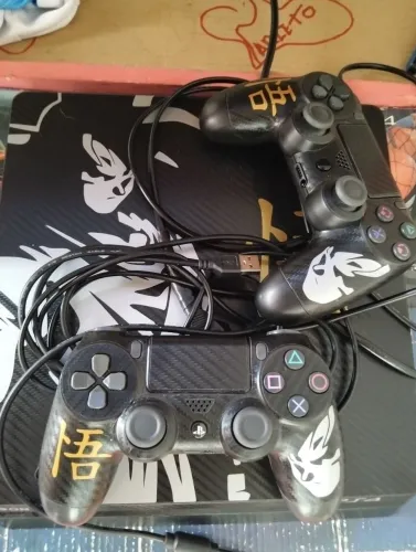 PS4