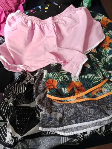 4 shorts
