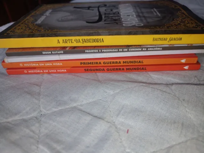 Vendo livros