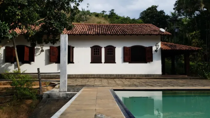 Sítio em Bem-posta / Três Rios
