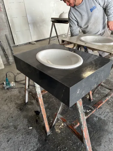 Lavatórios de porcelanato