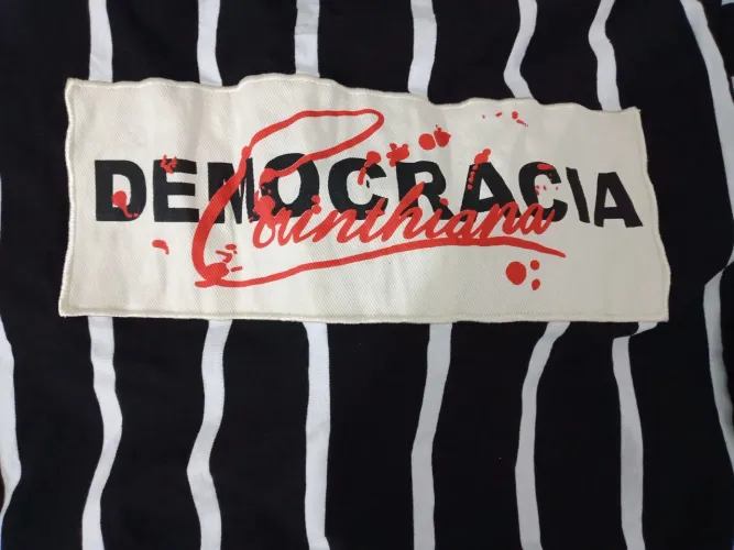 Democracia Corinthiana 1982 (Edição Retrô Oficial)