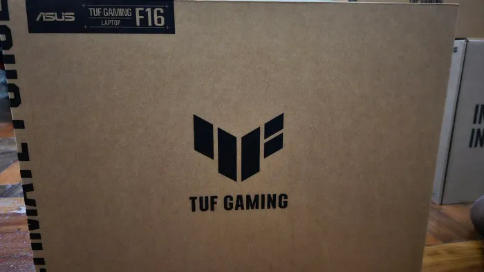 Notebook ASUS TUF Gaming F16, intel Core 5 210H, RTX 4050, 16Gb ram, SSD 512Gb (Lacrado)