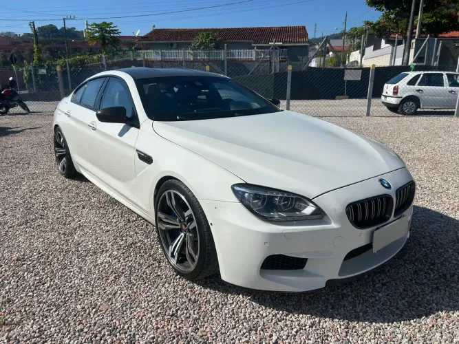 BMW M6 Gran Coupe 4.4 Bi-turbo V8 32V 560cv 2015