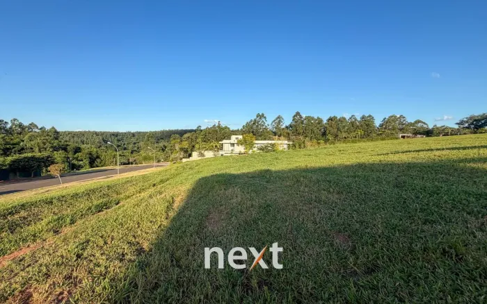 Terreno com excelente topografia e vista no Entreverdes