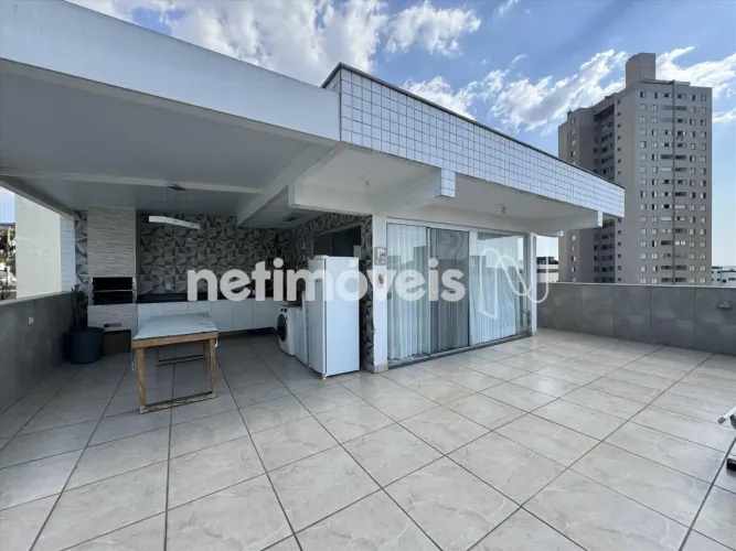 Cobertura 3 quartos com suíte e varanda 163m²; à venda no Castelo!