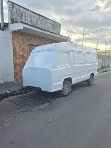 Mercedes-Benz 180-D Van 2.4 Diesel 2022