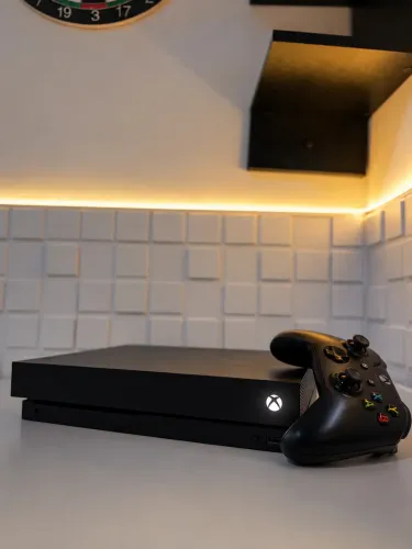 Xbox One X      Muito conservado